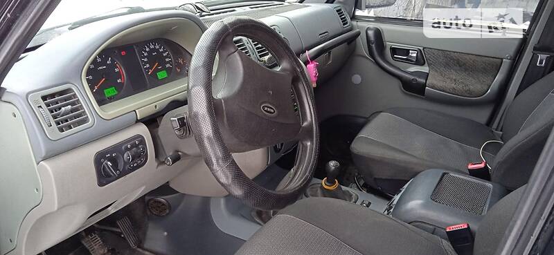 Позашляховик / Кросовер УАЗ 3163 Patriot 2006 в Зачепилівці фото 6 Позашляховик / Кросовер УАЗ 3163 Patriot 2006 в Зачепилівці