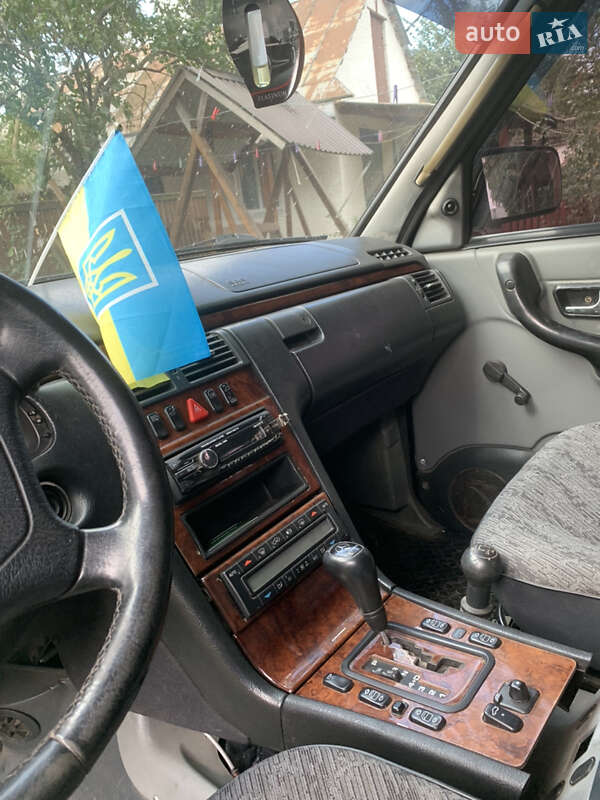 Позашляховик / Кросовер УАЗ 3163 Patriot 2006 в Шполі