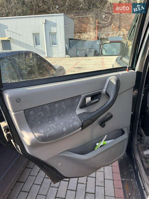 Позашляховик / Кросовер УАЗ 3163 Patriot 2008 в Харкові фото 9 Позашляховик / Кросовер УАЗ 3163 Patriot 2008 в Харкові