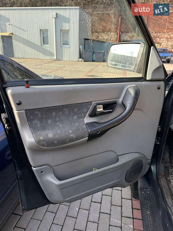 Позашляховик / Кросовер УАЗ 3163 Patriot 2008 в Харкові фото 11 Позашляховик / Кросовер УАЗ 3163 Patriot 2008 в Харкові