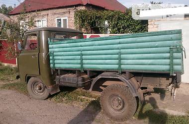 Вантажопасажирський фургон УАЗ 3303 1991 в Донецьку