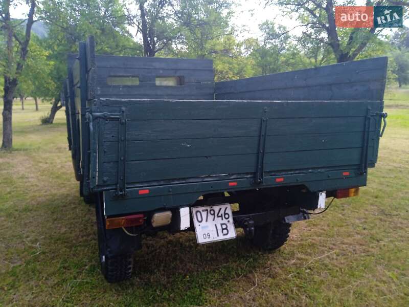 Внедорожник / Кроссовер УАЗ 3303 1993 в Тячеве
