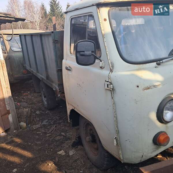 Внедорожник / Кроссовер УАЗ 3303 1987 в 