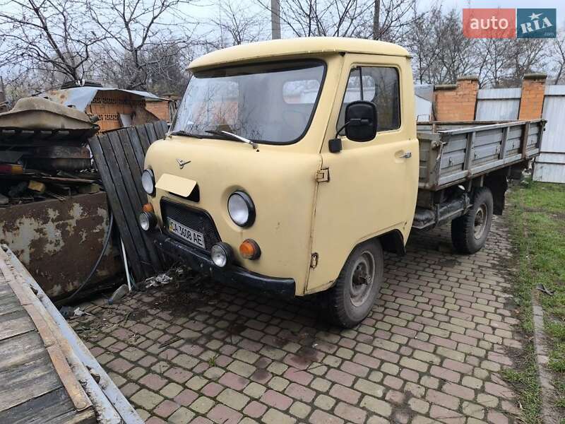 Универсал УАЗ 3303 1988 в Черкассах фото Универсал УАЗ 3303 1988 в Черкассах