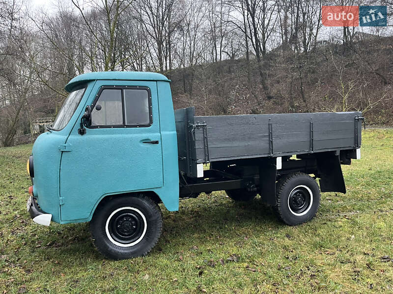 Внедорожник / Кроссовер УАЗ 3303 1988 в Тячеве фото 3 Внедорожник / Кроссовер УАЗ 3303 1988 в Тячеве