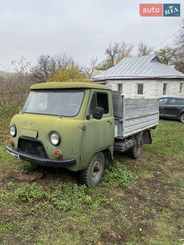 Пикап УАЗ 3303 1990 в Лысянке