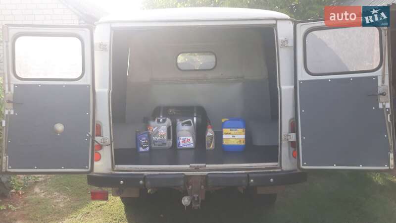 Внедорожник / Кроссовер УАЗ 3741 2003 в Полтаве