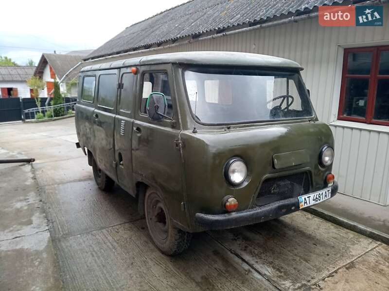 Минивэн УАЗ 3962 1979 в 