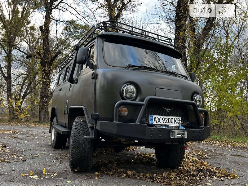 Внедорожник / Кроссовер УАЗ 452 1982 в Харькове