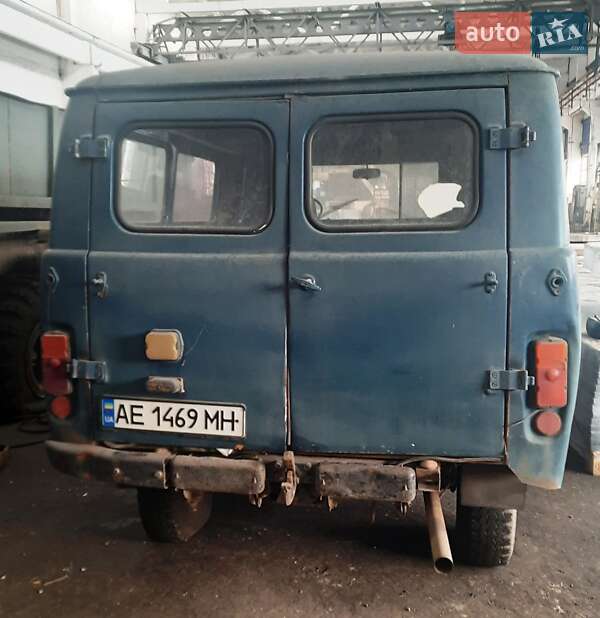 Позашляховик / Кросовер УАЗ 452 1983 в Кривому Розі фото 2 Позашляховик / Кросовер УАЗ 452 1983 в Кривому Розі