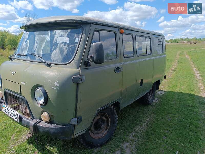 УАЗ 452 2005
