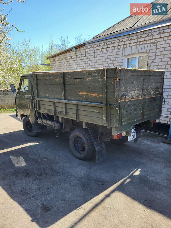 Борт УАЗ 452 1982 в Новоархангельську