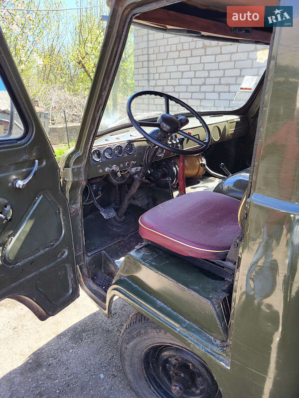 Борт УАЗ 452 1982 в Новоархангельську