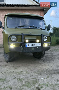 Микроавтобус УАЗ 452В 2003 в 