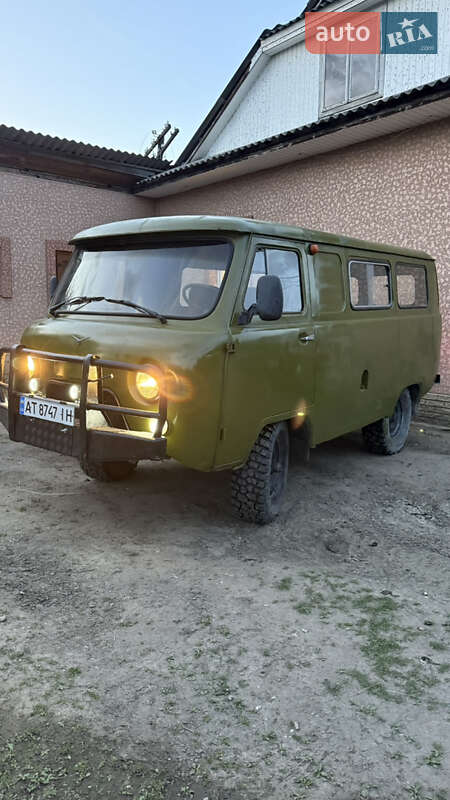 Микроавтобус УАЗ 452В 2003 в Ивано-Франковске фото 12 Микроавтобус УАЗ 452В 2003 в Ивано-Франковске