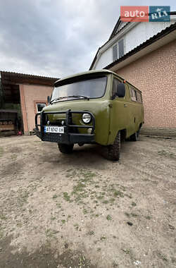 Микроавтобус УАЗ 452В 2003 в 