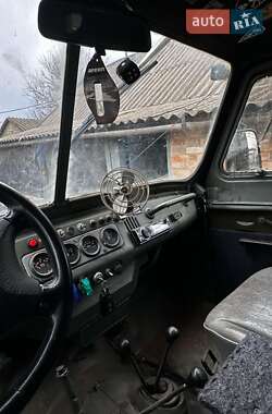 Внедорожник / Кроссовер УАЗ 469 1983 в 