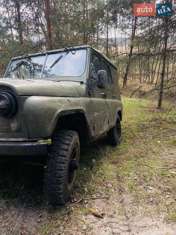 Внедорожник / Кроссовер УАЗ 469 1979 в 