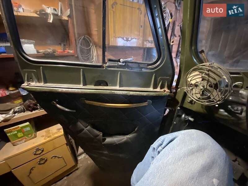 Универсал УАЗ 469 1977 в Коростене