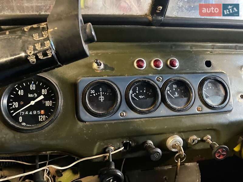 Универсал УАЗ 469 1977 в Коростене