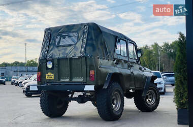 Внедорожник / Кроссовер УАЗ 469Б 1977 в 