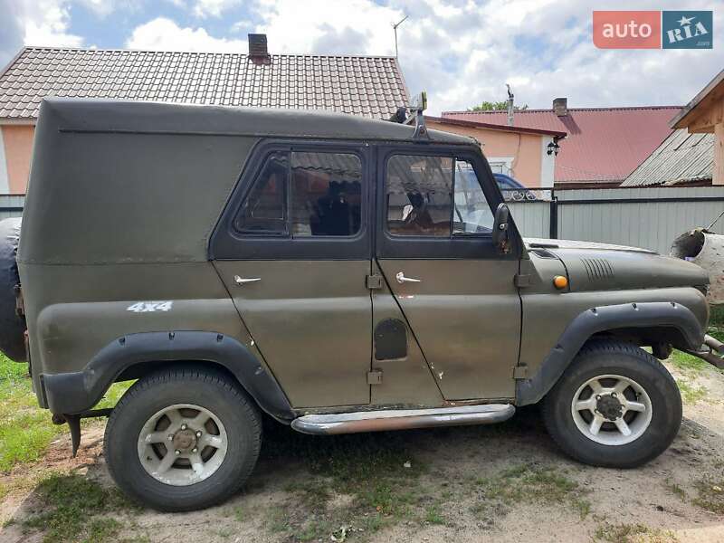 Внедорожник / Кроссовер УАЗ 469Б 1982 в Иванкове