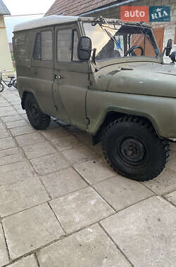 Универсал УАЗ 469Б 1994 в 