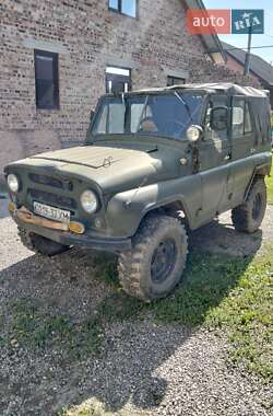 Позашляховик / Кросовер УАЗ 469Б 1979 в Івано-Франківську