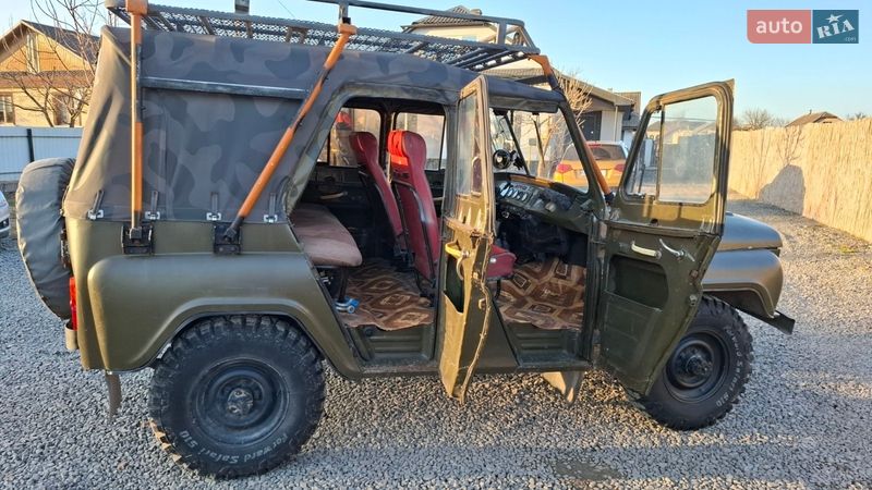 Позашляховик / Кросовер УАЗ 469Б 1975 в Ланівці