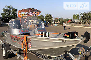 Лодка UMS 410 2004 в Николаеве