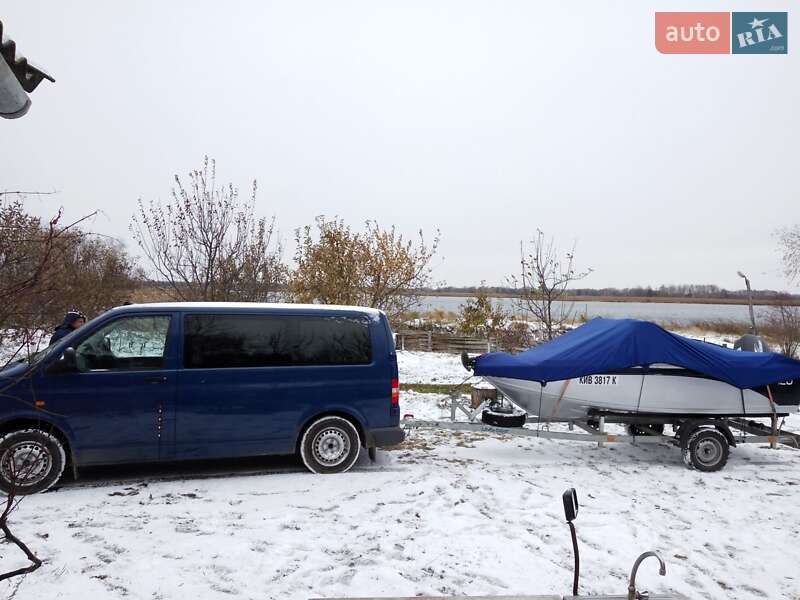 Лодка UMS 420 2009 в Киеве