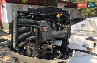 Катер UMS 600 2004 в Фастові