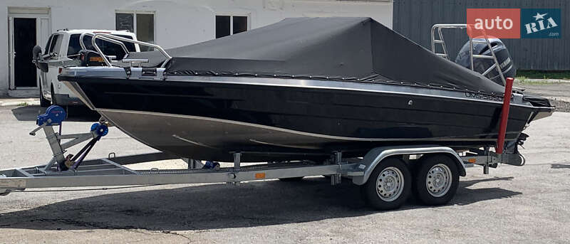 Катер UMS Tuna 585 DC 2021 в Киеве фото 2 Катер UMS Tuna 585 DC 2021 в Киеве