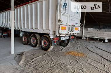 Самосвал полуприцеп United Trailers 6017 1999 в 