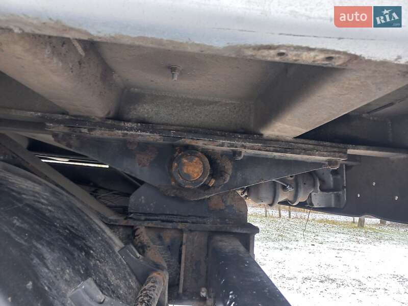 Самосвал полуприцеп United Trailers 6017 2003 в Лубнах