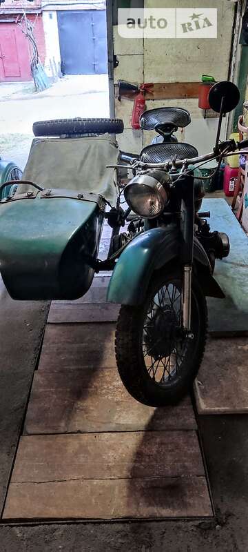 Мотоцикл з коляскою Урал 2 1969 в Олександрії
