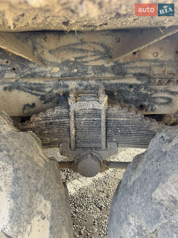 Лесовоз / Сортиментовоз Урал 4230 1995 в Ворохте фото 3 Лесовоз / Сортиментовоз Урал 4230 1995 в Ворохте