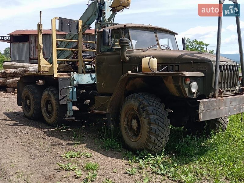 Лісовоз / Сортиментовоз Урал 4320 1984 в Іршаві