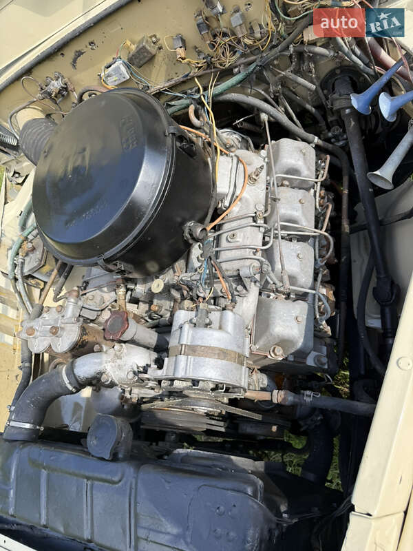 Самосвал Урал 5557 1991 в Тернополе