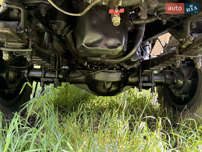 Самосвал Урал 5557 1991 в Тернополе