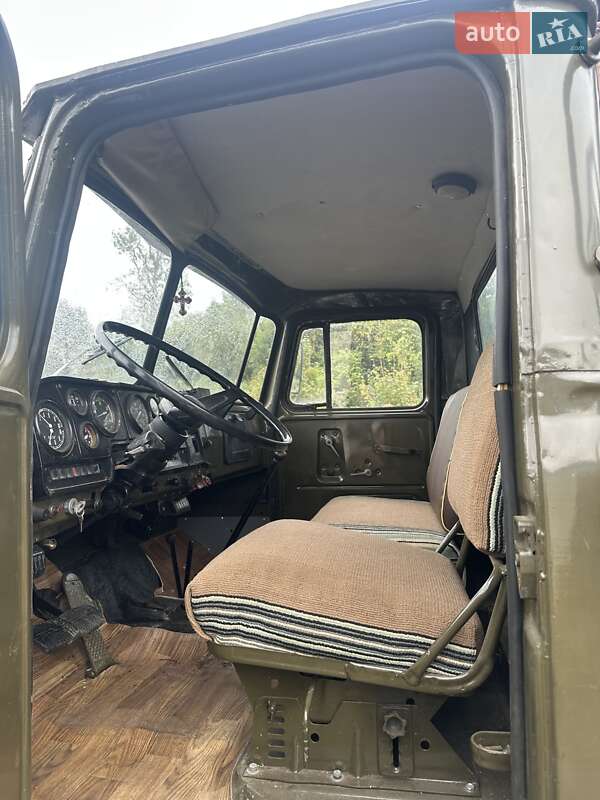 Лесовоз / Сортиментовоз Урал 5557 1987 в Делятине