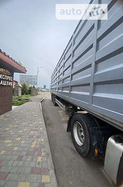 Контейнеровоз Van Hool 13В005 2000 в Одесі