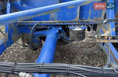 Контейнеровоз Van Hool 3В0070 2005 в 