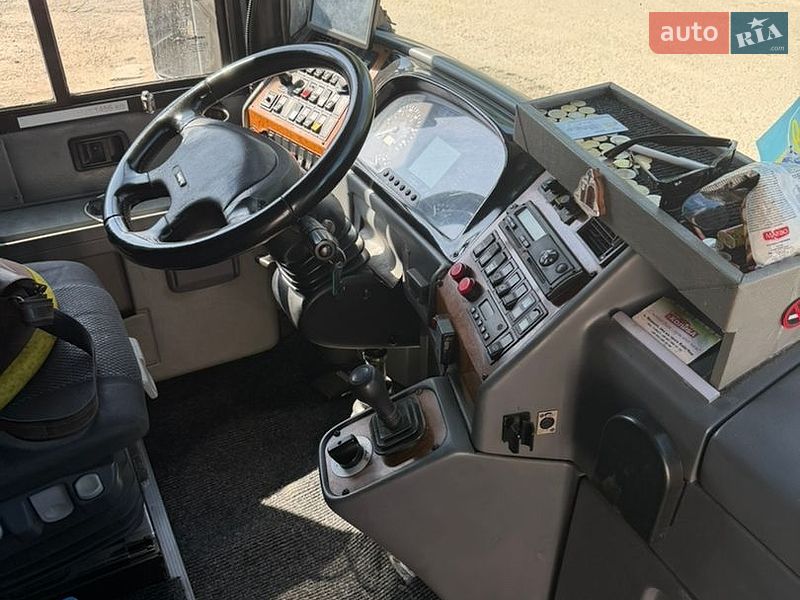Туристичний / Міжміський автобус Van Hool Altano 2006 в Львові фото 7 Туристичний / Міжміський автобус Van Hool Altano 2006 в Львові