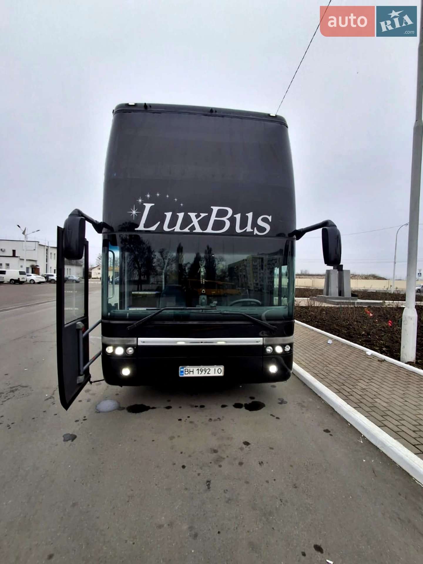 VAN-Hool Astromega 2011 VIN YE2927SD352D53898 фото оголошення 2 з 20
