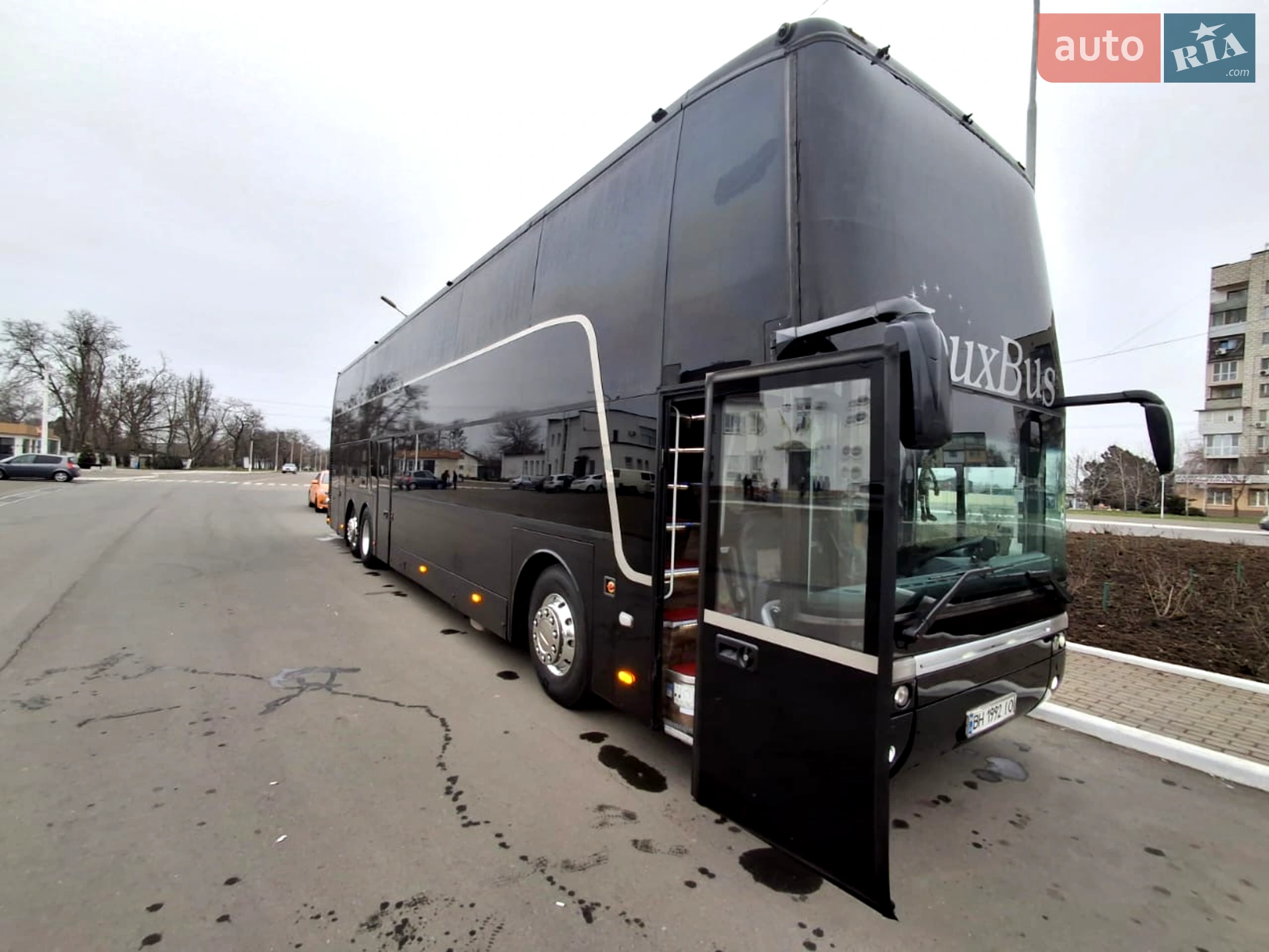 VAN-Hool Astromega 2011 VIN YE2927SD352D53898 фото оголошення 10 з 20