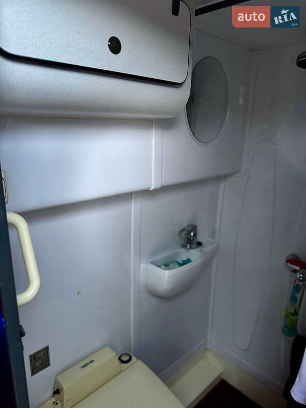 Туристичний / Міжміський автобус Van Hool Astron 2006 в Чернівцях