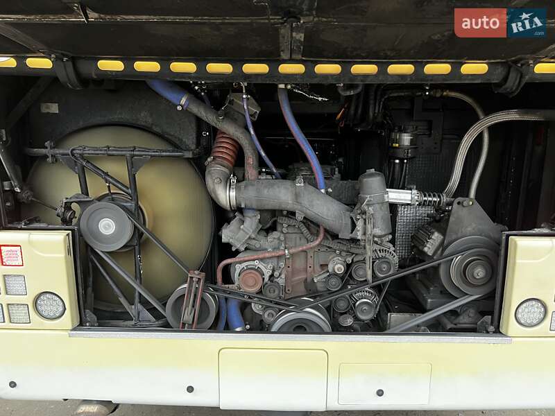 Туристический / Междугородний автобус Van Hool Astron 2010 в Львове