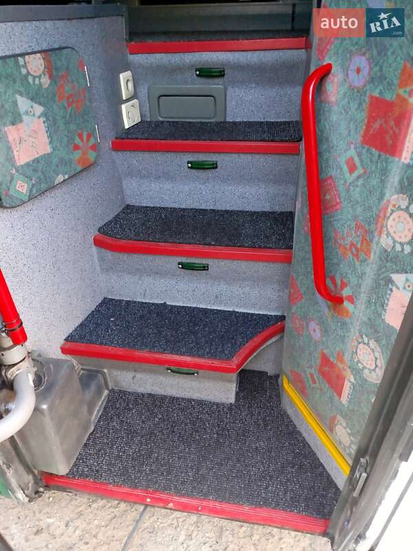 Туристичний / Міжміський автобус Van Hool T916 Acron 2006 в Чернівцях
