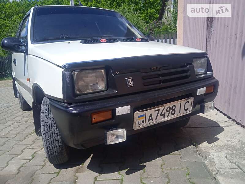 Хэтчбек ВАЗ / Lada 1111 Ока 1992 в Сторожинце
